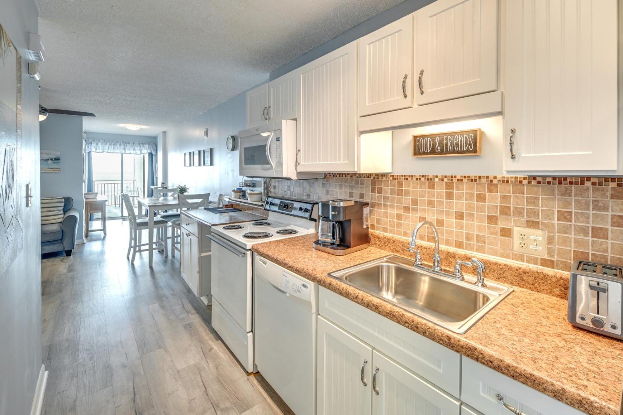 Cozy Coastal Condo With Airy Oceanfront Balcony Myrtle Beach Eksteriør billede