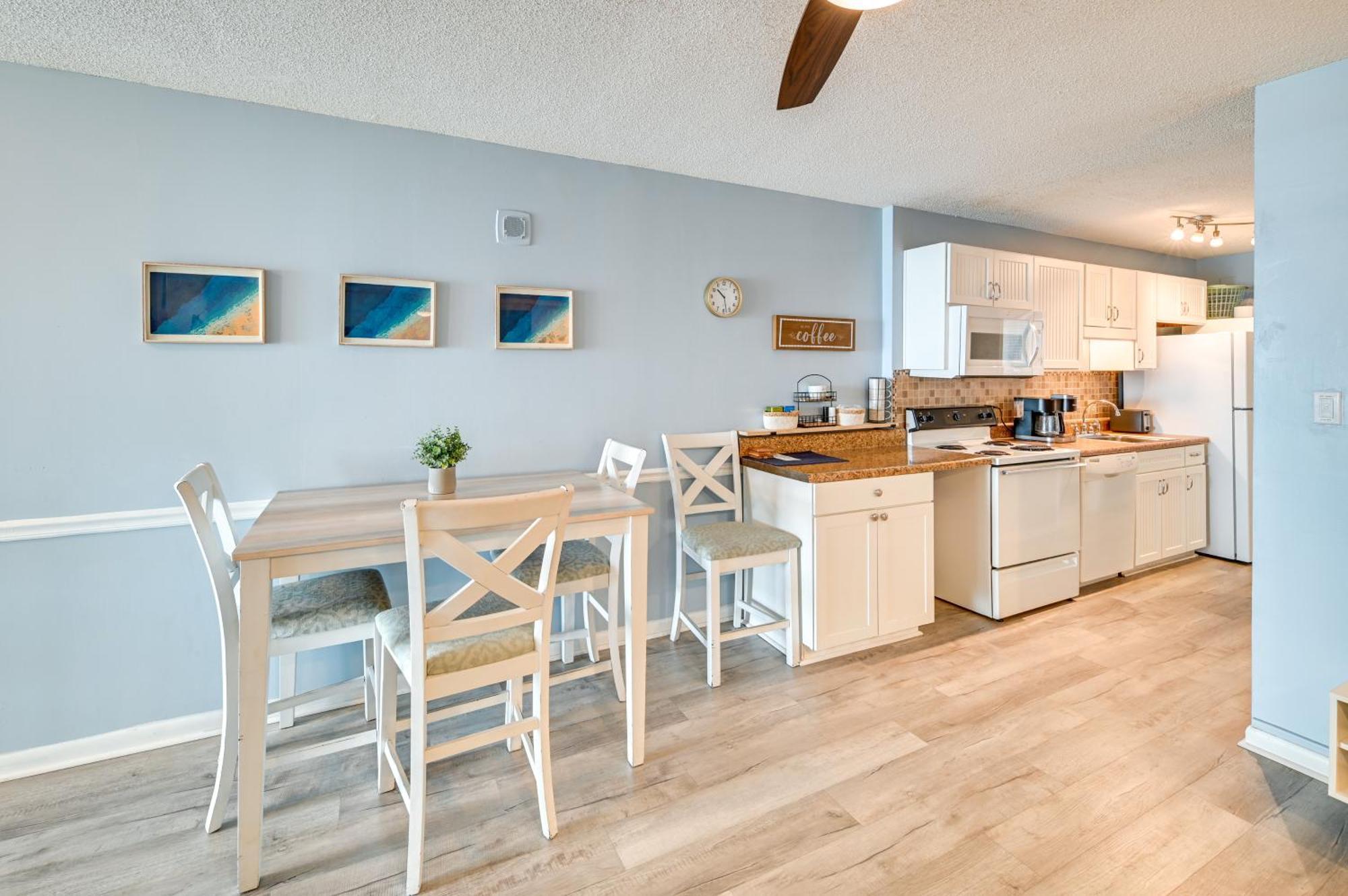 Cozy Coastal Condo With Airy Oceanfront Balcony Myrtle Beach Eksteriør billede